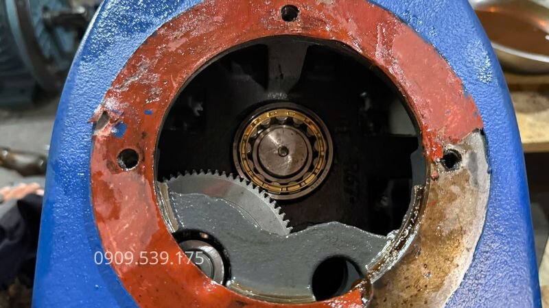 Lắp đặt lệch tâm trục hộp số giảm tốc